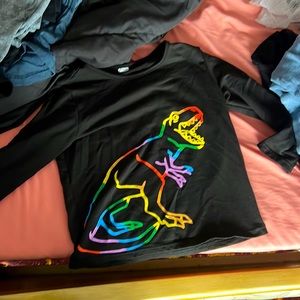 Dino tee